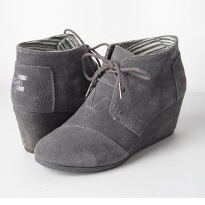 TOMS Women's Desert Suede Wedge Bootie in Grey